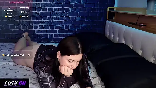 XXX chat uživo modela CuteCoupleReal