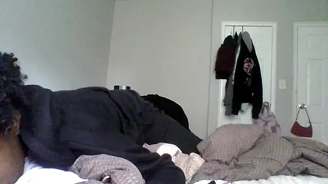 Chat XXX Live BedazedFirefly