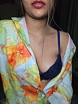 Isha_Sax's Live XXX Chat