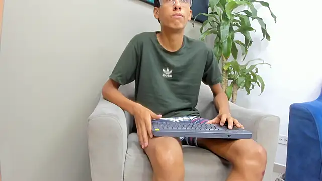 Živý XXX chat Zane_Belville