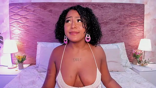 Chat XXX ao vivo de Emma_Dancer