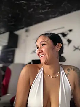 Isabella-Teen Obrolan Langsung XXX