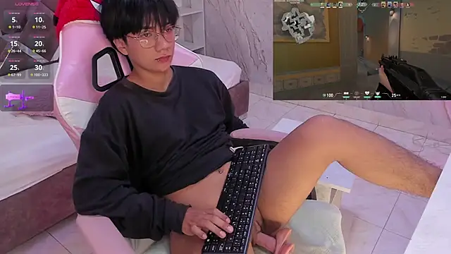 Chat +18 de Eriol_ ao vivo