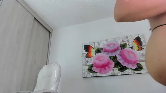 Chatroom XXX en direct de barbie_ds