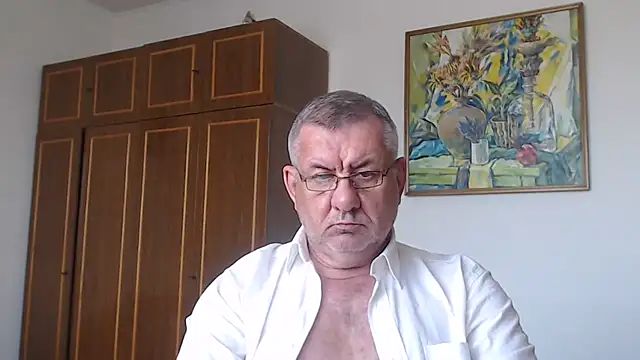Show modela machomale3 na web-kameri