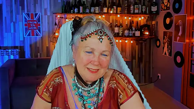 LilaMaharani Show in webcam