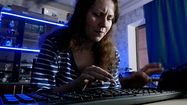 دردشة pa1e_pr1ncess الجنسية المباشرة