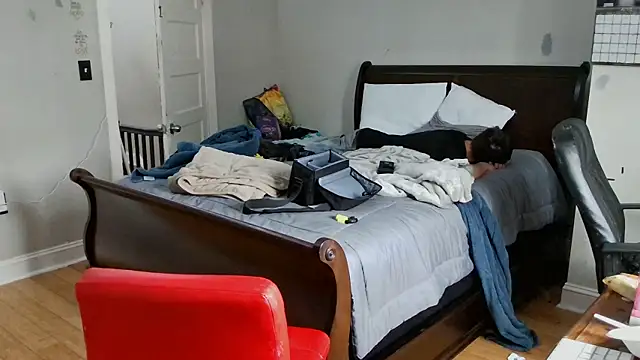 hungkubenski's Live XXX Chat