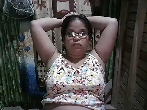 Hotty_babe23's Live XXX Chat