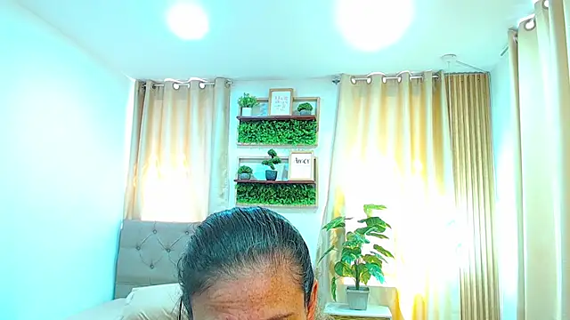 sasi_luna's Live XXX Chat