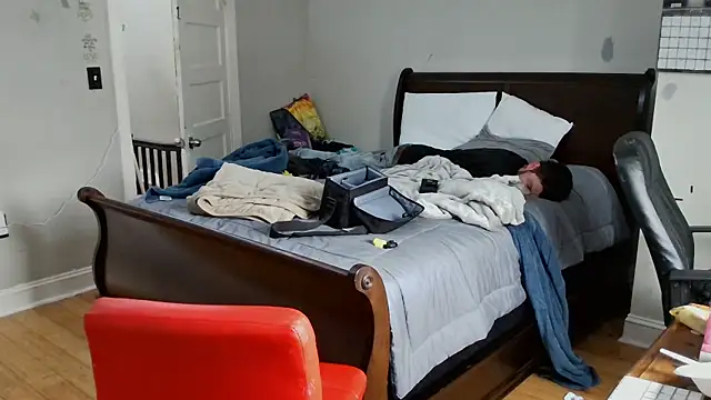 hungkubenski Live XXX-Chat
