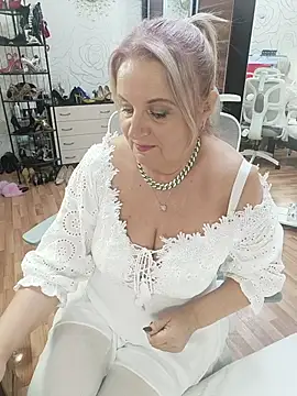 Chat XXX en directo de AvrilMillers