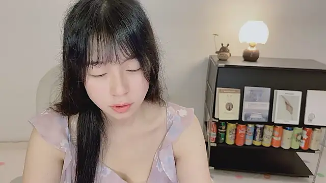 XXX chat uživo modela Onechestnut