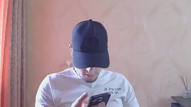 XXX chat uživo modela frama666
