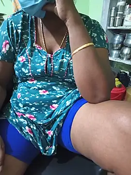 Tamilselviroja-'s Live XXX Chat