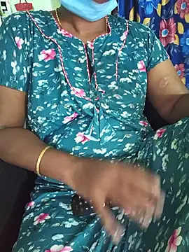 Tamilselviroja-'s Webcam Show