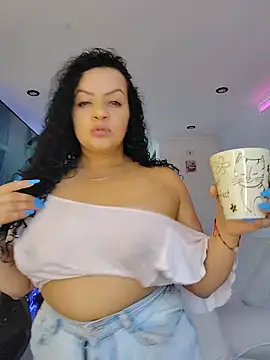 Chatroom XXX en direct de Samycutex