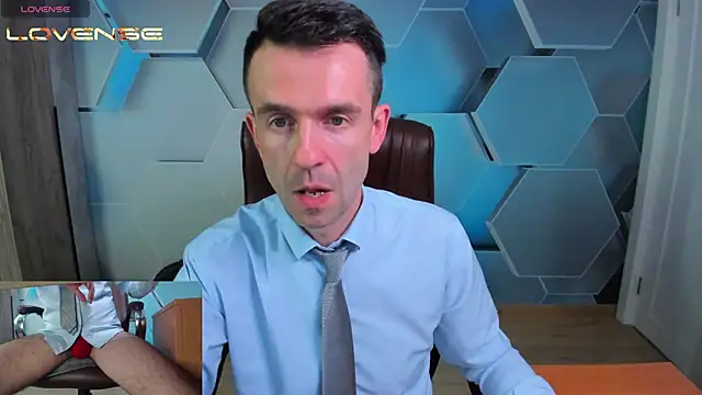 Pokazy przed kamerką – SteveTiger