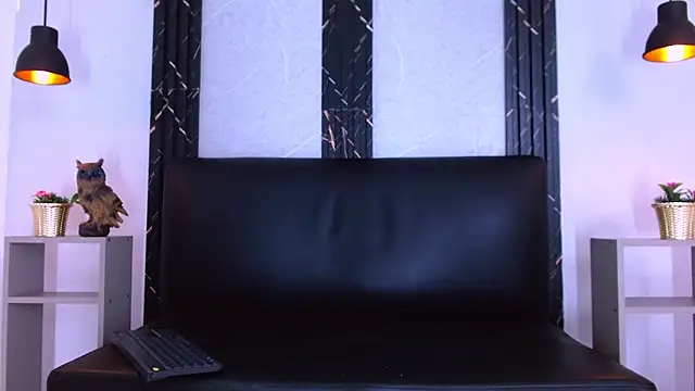 Živý XXX chat Feiccer_Castquer