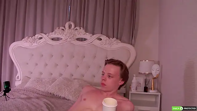 Show de SimonWarner na webcam