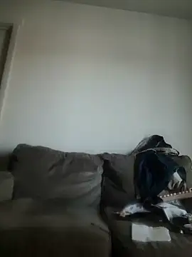 عرض كام yourMasterisBored