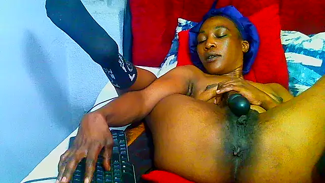 freaky_naughty live XXX chat