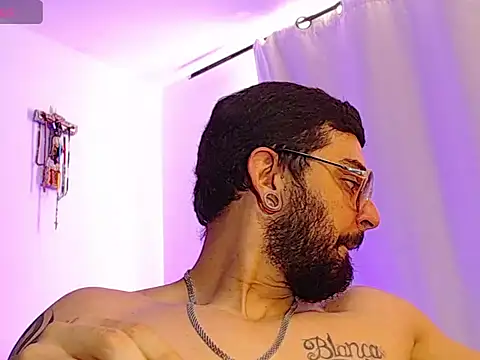 Axel_Stton's Live XXX Chat