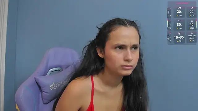 luly_dreams' Live XXX Chat