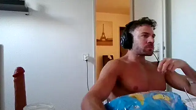alpha-hunk – Naživo XXX chat