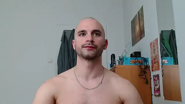 Show modela OskarBreno na web-kameri