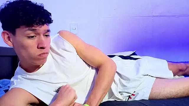 Luke_Muscle webcam show