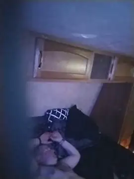 JoeyUhOh's Webcam Show