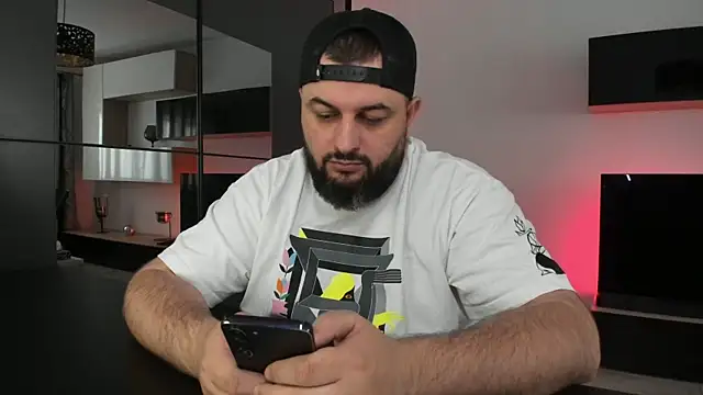 XXX chat uživo modela DravenPeak