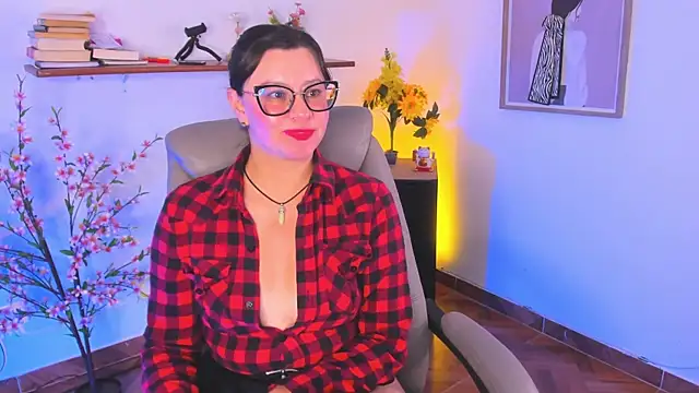 Chatroom XXX en direct de Chanelll_Taylorr_