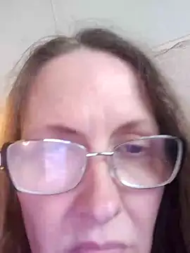XXX chat uživo modela Evelina_cute