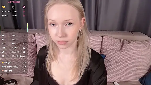 عرض كام LovvieLov