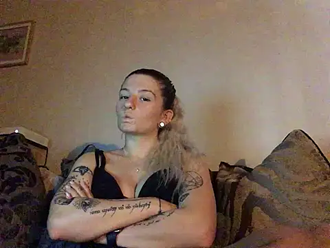 Pokazy przed kamerką – xxamyleighxx