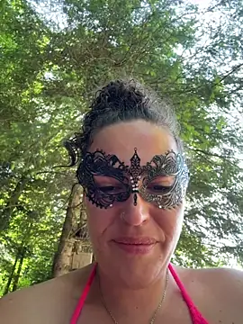 Chatroom XXX en direct de Nadja_Noir