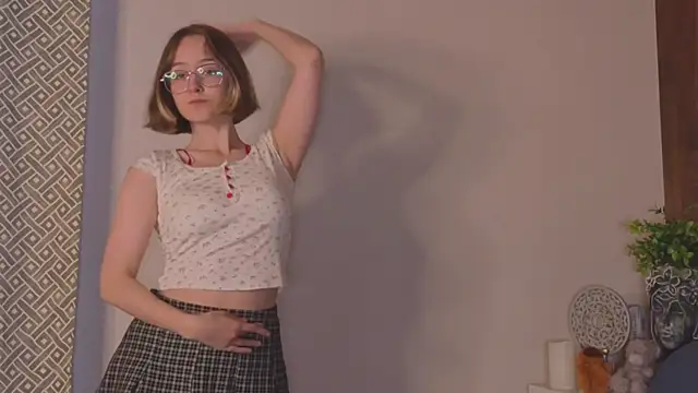 Онлайн чат XXX JaclynBoluda