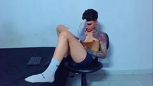 mikecoper_23 live XXX chat