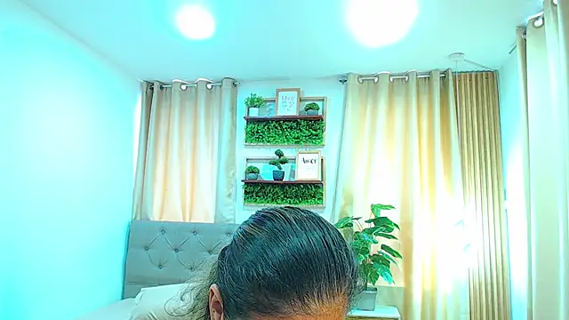 sasi_luna Live XXX-Chat
