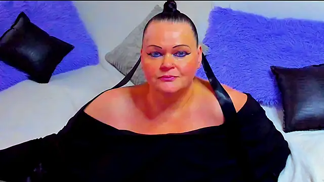 MilanaBiegert's Live XXX Chat