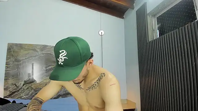 Chatroom XXX en direct de James-06