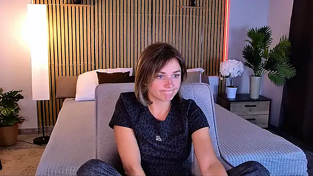 EmeraldGlow Live XXX-Chat
