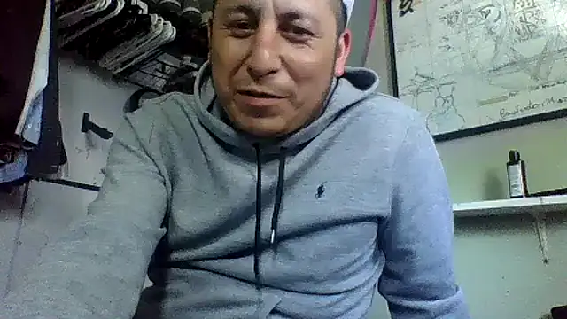 B3toBaby Webcamshow