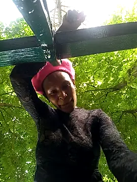 Czat XXX na żywo – streetdoll24