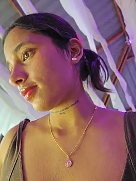 XXX chat uživo modela Lorena_Mcfly