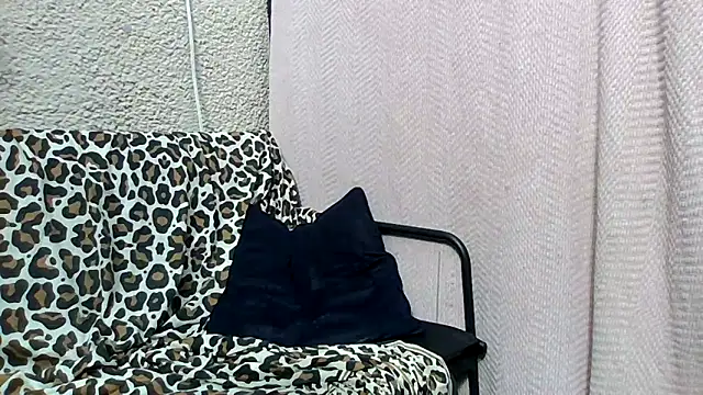 Forbidden-Irish-x's Live XXX Chat
