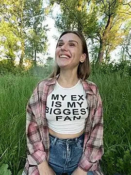 Chatroom XXX en direct de Your__Fetish