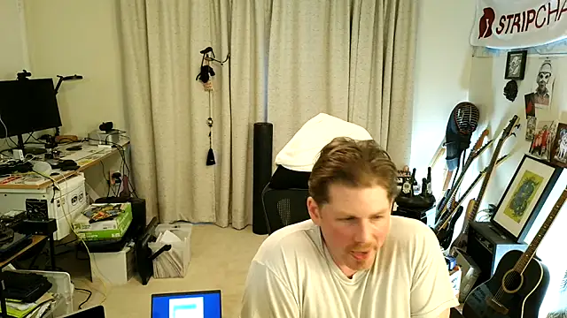 9VOLTT's Webcam Show
